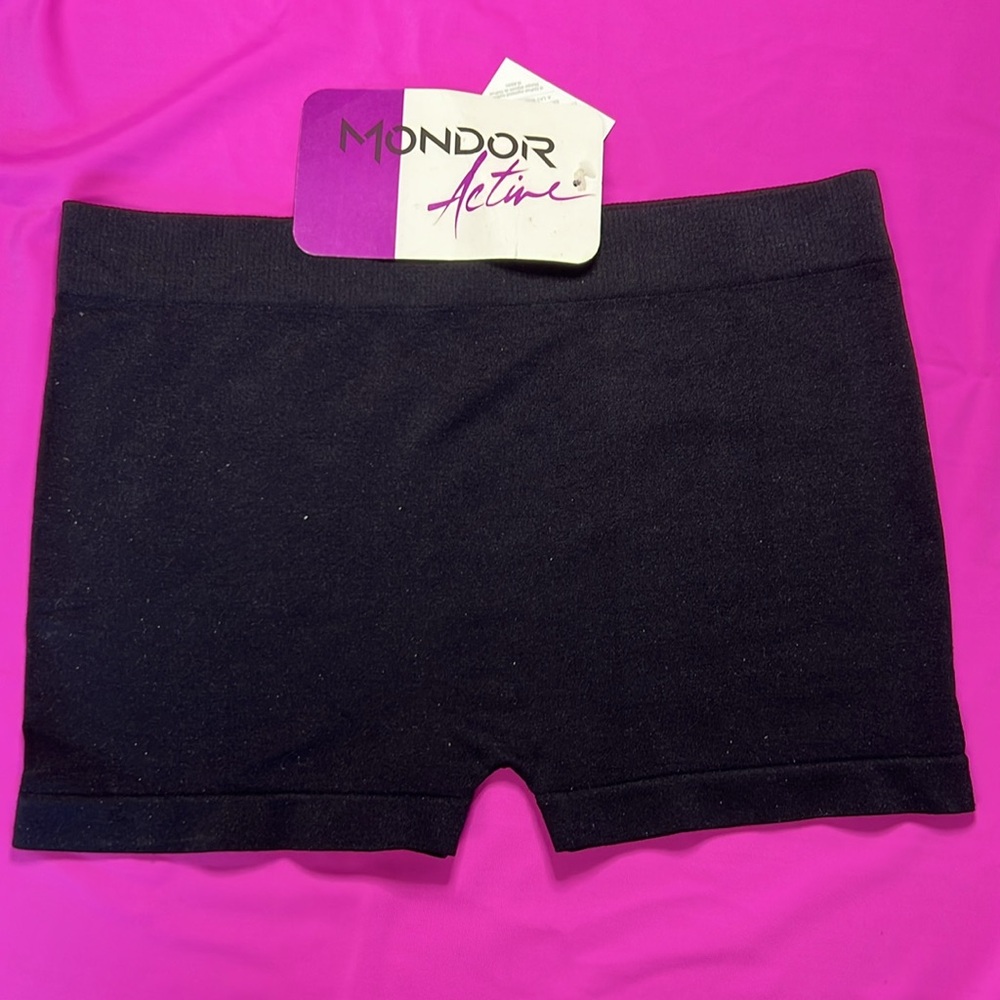 Seamless Shorts For Skating & Dance XS/S NWT